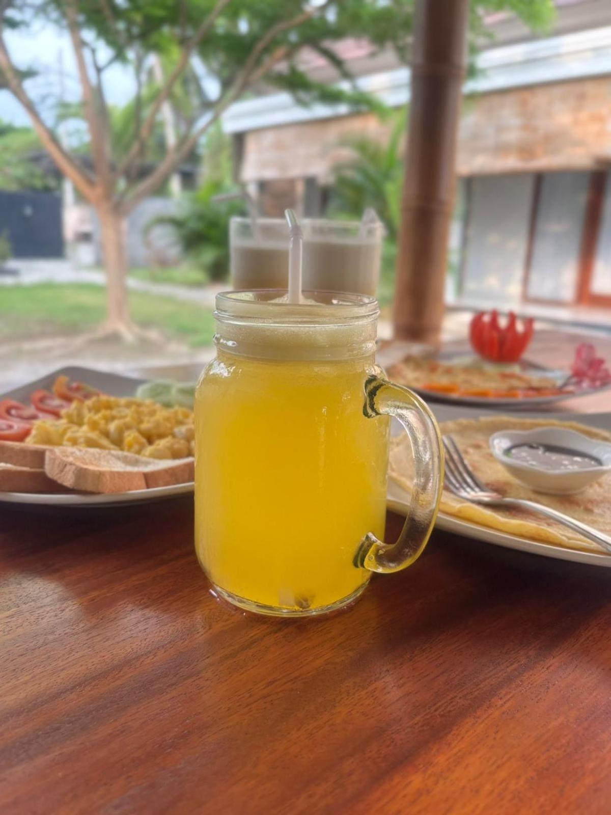 Qwank Kuta Lombok Appartement Buitenkant foto